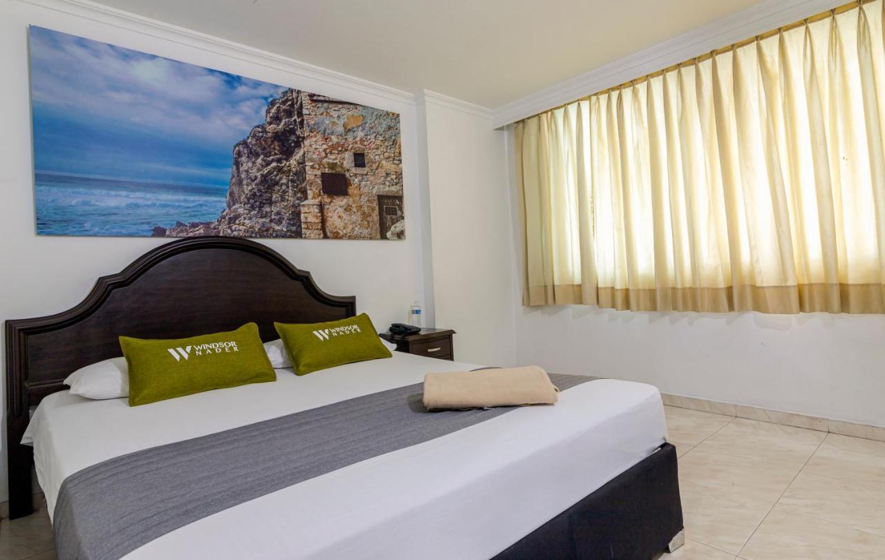 Hotel Windsor Plaza - Downtown Cali Esterno foto