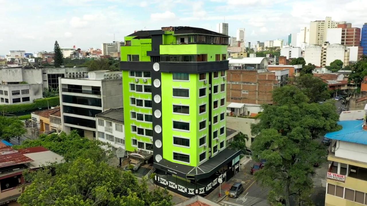 Hotel Windsor Plaza - Downtown Cali Esterno foto